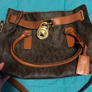 Michael Kors Logo Shoulder bag + Crossbody Strap